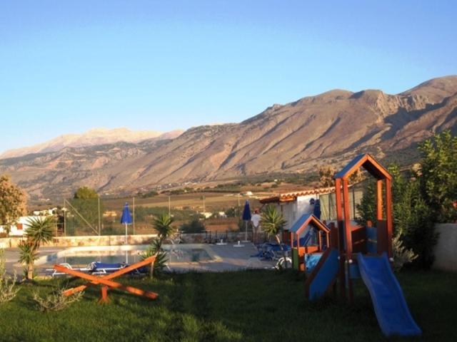 Flisvos Apartments Frangokastello Dış mekan fotoğraf
